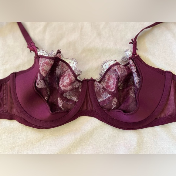 Victoria’s Secret Dream Angels Lightly-Lined Floral Embroidery Demi Bra, 34D - Picture 16 of 16